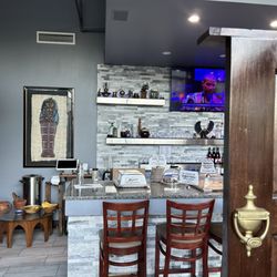 Taza Mediterranean Kitchen - Entrance