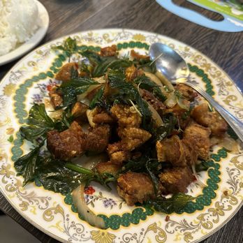 Elephant Jumps - Crispy pork and basil - Thai Near Me - Falls Church, Virginia