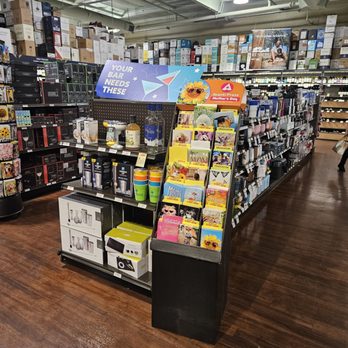 Total Wine & More - Inside the store - Beer, Wine & Spirits Near Me - Northridge, California Total Wine & More - Inside the store - Beer, Wine & Spirits Near Me - Northridge, California