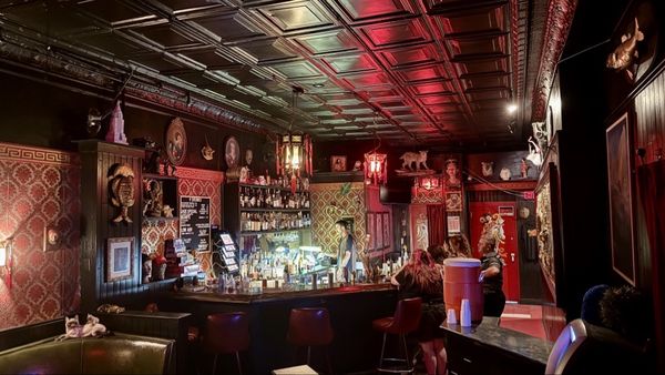 Jade Fountain Cocktail Lounge by null