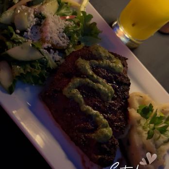 Penumbra - Wine Bars Near Me - Chicago, Illinois