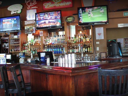 The Corner Pub by null