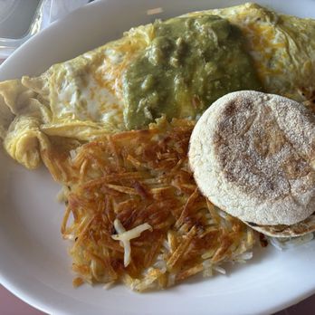 Fat Cats Cafe - Chili Verde omelette - Seafood Near Me - Avila Beach, California Fat Cats Cafe - Chili Verde omelette - Seafood Near Me - Avila Beach, California