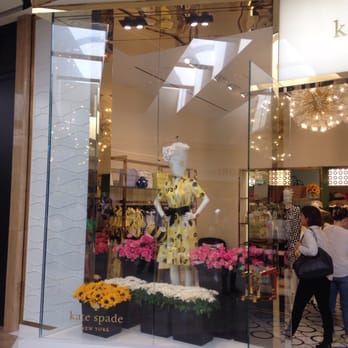 kate spade new york - Beautiful new floral collection! We received some of the sunflowers as a promo! - Women's Clothing Near Me - Costa Mesa, California kate spade new york - Beautiful new floral collection! We received some of the sunflowers as a promo! - Women's Clothing Near Me - Costa Mesa, California