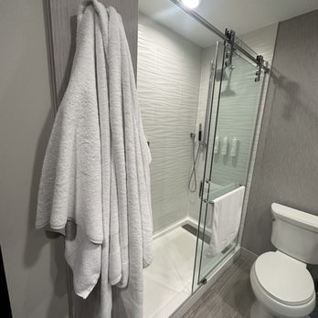 Marriott Phoenix Chandler - Room 621 - Hotels Near Me - Chandler, Arizona