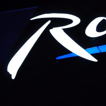 High End Weinbar - "R" wie Roof Top - Wine Bars Near Me - Hamburg, HH High End Weinbar - "R" wie Roof Top - Wine Bars Near Me - Hamburg, HH