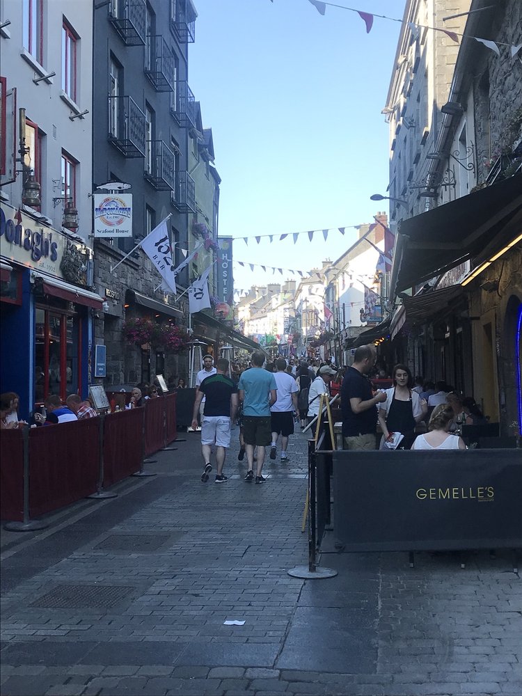 THE KASBAH WINE BAR Updated June 2024 2 Quay Street, Galway