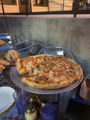 Junior's Pizza by null