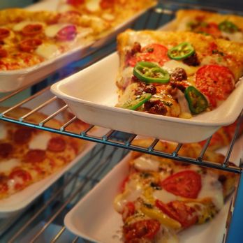Express Market Ukiah - Pizza Near Me - Ukiah, California