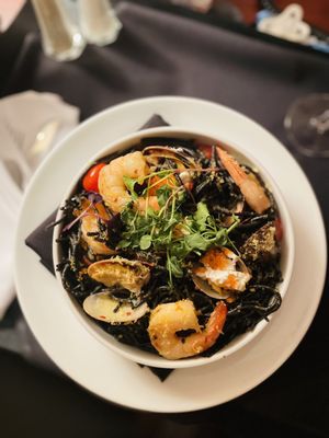 Hotel Grand Pacific by null