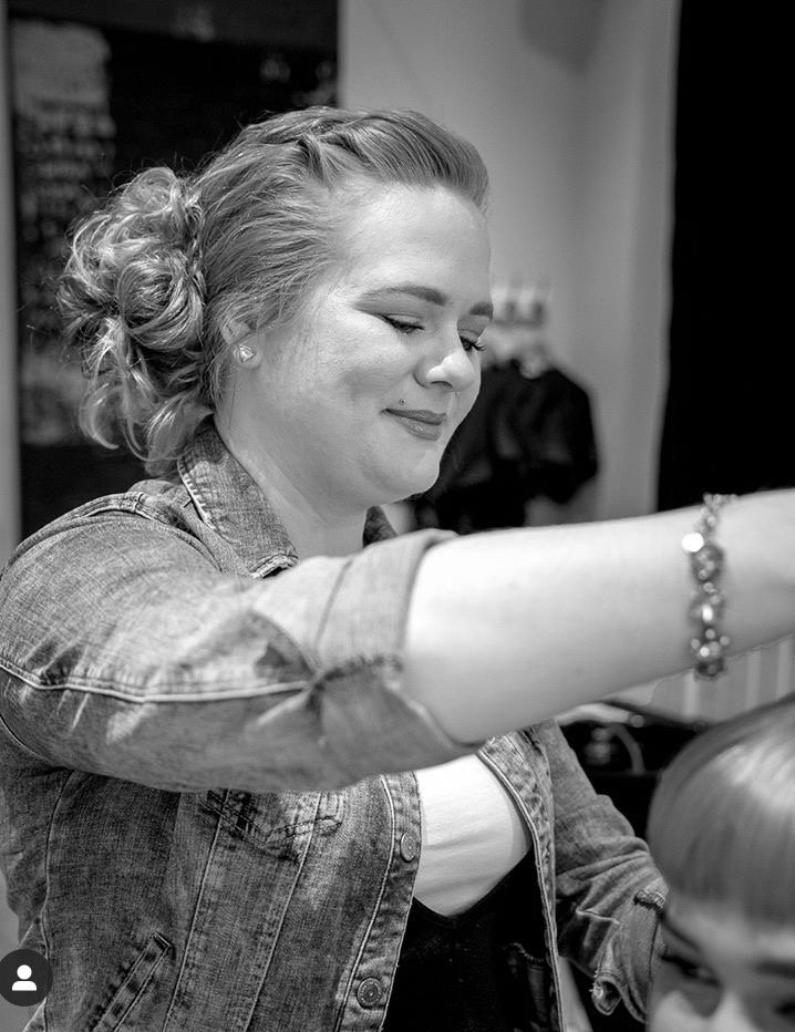 PONYTAILS + HORSESHOES Updated September 2024 17 Photos & 55