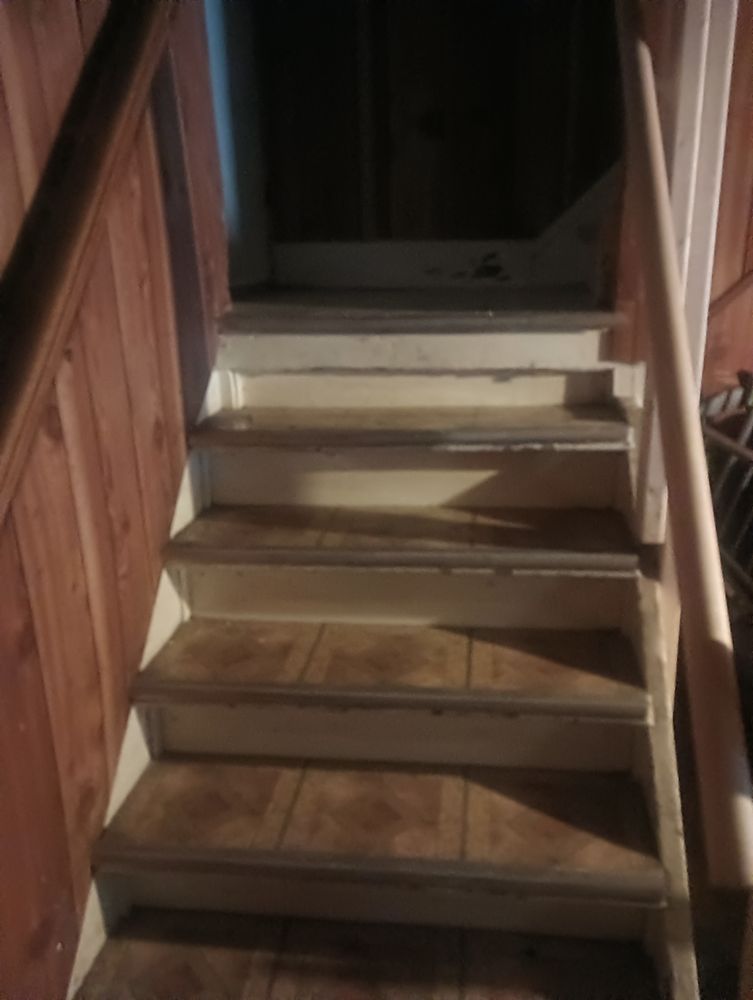 Slide of The Home Tradesman, DBA