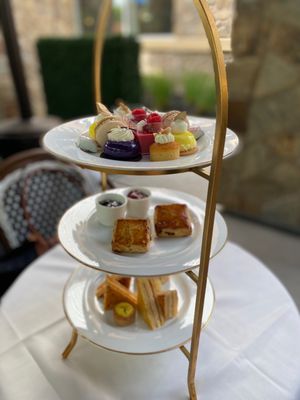 Alexander's Patisserie by null