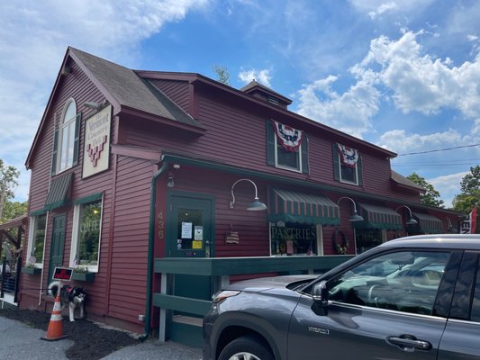 The Vermont Country Deli by null