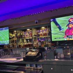 Acacia Lounge - Drank's for the MLB game. 10/25/2024