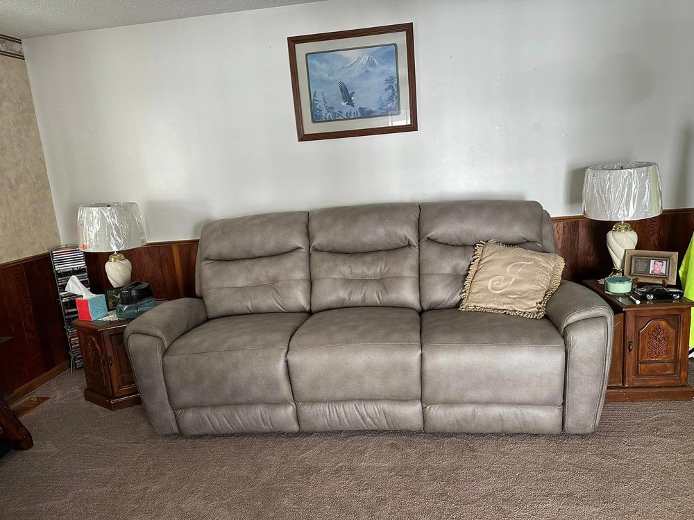 DILLMAN’S FURNITURE & MATTRESS Updated September 2024 5140 SE 00th