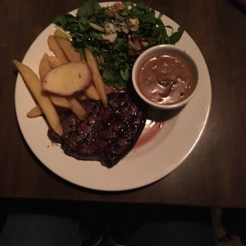 Morrison Hotel - Restaurants Near Me - Woolloongabba, QLD