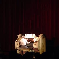 Capri Theatre