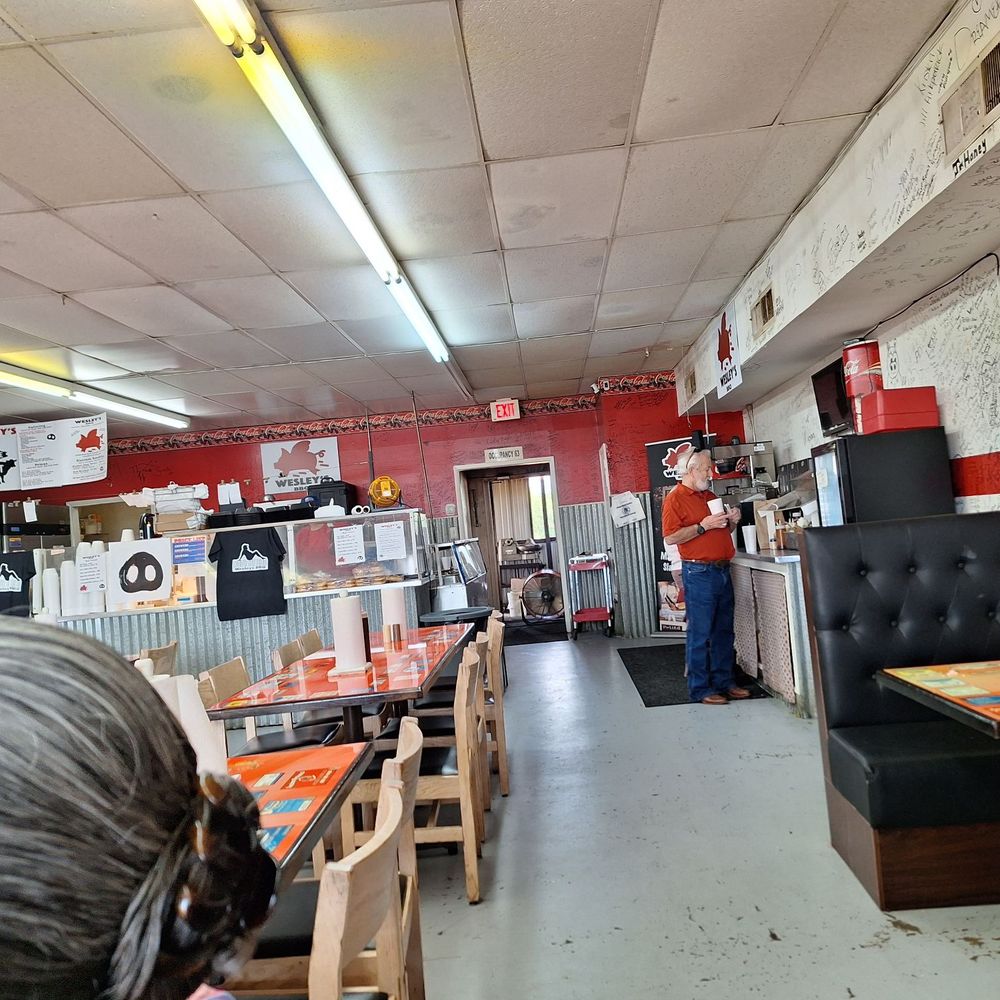 Wesley's Bean Pot & BBQ - Inside - Barbeque Near Me - Amarillo, Texas Wesley's Bean Pot & BBQ - Inside - Barbeque Near Me - Amarillo, Texas