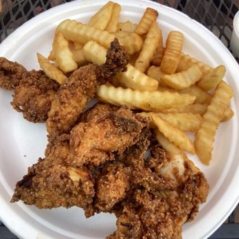Bryson City Brewing - Chicken tenders - Breweries Near Me - Bryson City, North Carolina Bryson City Brewing - Chicken tenders - Breweries Near Me - Bryson City, North Carolina