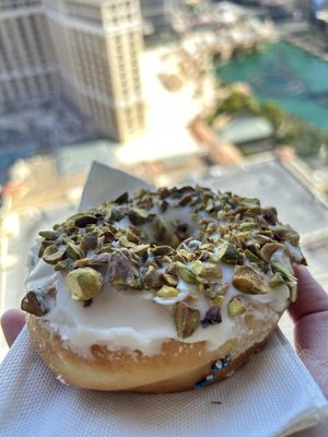 District: Donuts. Sliders. Brew. by null