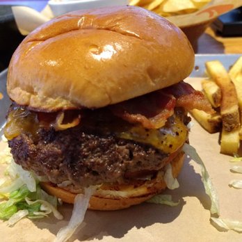 Chili's - Just Bacon Burger - Bars Near Me - El Paso, Texas