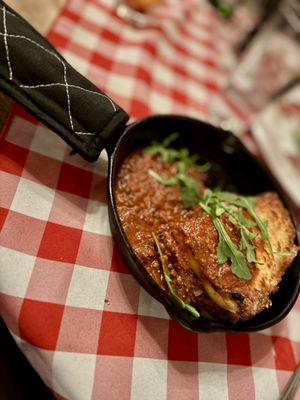 Pia's Trattoria by null