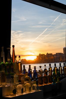 El Bar by null