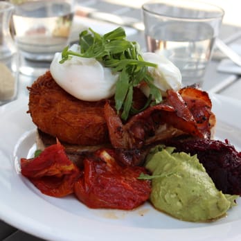 Coin Laundry Cafe - Restaurants Near Me - Armadale, VIC Coin Laundry Cafe - Restaurants Near Me - Armadale, VIC