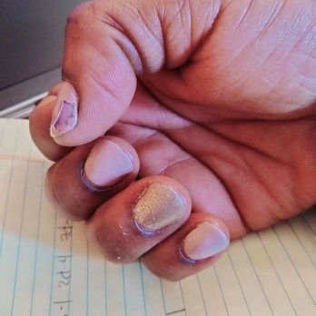 LaRu The Beauty Experience - Peeling nail polish - Nail Salons Near Me - Staten Island, New York