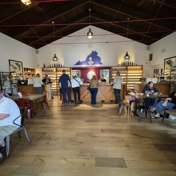 Jefferson Vineyards - Wineries Near Me - Charlottesville, Virginia