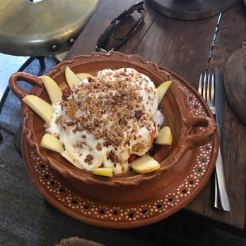 Ki'bok Coffee - Granola & Yoghurt with fruit. - Coffee & Tea Near Me - San Miguel de Allende, GUA Ki'bok Coffee - Granola & Yoghurt with fruit. - Coffee & Tea Near Me - San Miguel de Allende, GUA