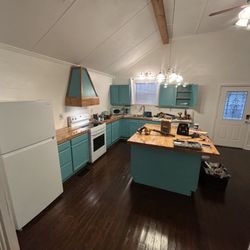 Moon Hill Cabin