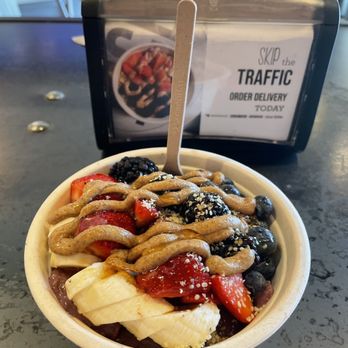 Raw Jūce - Aventura - Acai Adventure - Juice Bars & Smoothies Near Me - Aventura, Florida