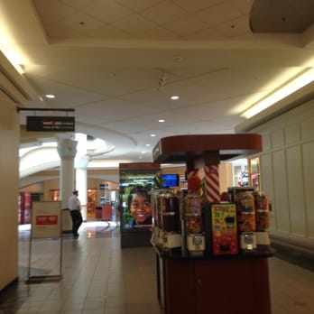 Solomon Pond Mall - Solomon Pond Mall Of Marlborough -- 601 Donald Lynch Boulevard, Marlborough Mall - Shopping Centers Near Me - Marlborough, Massachusetts Solomon Pond Mall - Solomon Pond Mall Of Marlborough -- 601 Donald Lynch Boulevard, Marlborough Mall - Shopping Centers Near Me - Marlborough, Massachusetts