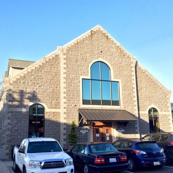 Everybody’s Brewing - Northwood Public House and Brewery Building at Battle Ground Village - Breweries Near Me - Battle Ground, Washington
