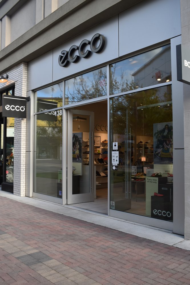ecco south coast plaza
