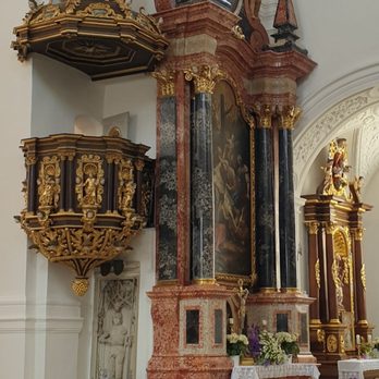 St. Emmeran - Kanzel und Nebenaltare - Churches Near Me - Wemding, BY