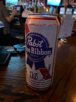 Horn's Hook Tavern by null