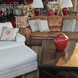 Hand of Hope Thrift Boutique