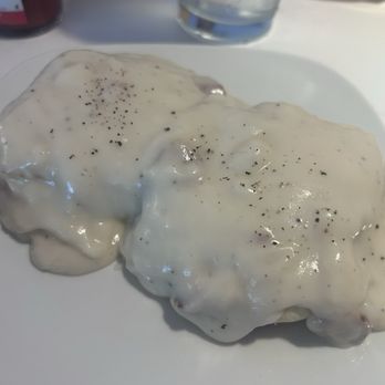Bellini Cafe- Garberville - Biscuits and gravy - Breakfast & Brunch Near Me - Garberville, California