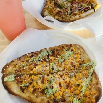La Michoacana Moderna - Elote pizza, Tikka pizza - Ice Cream & Frozen Yogurt Near Me - Glenview, Illinois