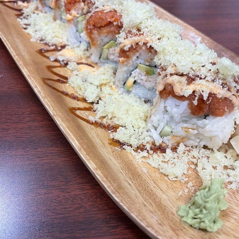 Amagi Sushi - Crunchy Dragon Roll - Sushi Bars Near Me - Riverside, California