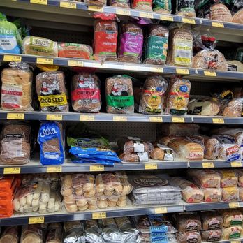 Grocery Outlet - Breads and rolls. - Grocery Near Me - North Bend, Oregon