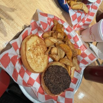 Fuddruckers - 1/3 Lb Cheeseburger, Fries, Soft Drink & Cookie - Burgers Near Me - Houston, Texas Fuddruckers - 1/3 Lb Cheeseburger, Fries, Soft Drink & Cookie - Burgers Near Me - Houston, Texas