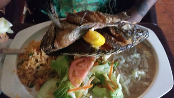 Mariscos Maria's by null