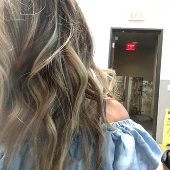 Priscilla Jimenez - Hair by Priscilla - Hair Stylists Near Me - Santa Clarita, California Priscilla Jimenez - Hair by Priscilla - Hair Stylists Near Me - Santa Clarita, California