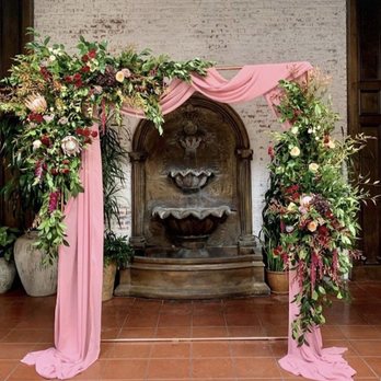 Petals and Sea Breeze - Florists Near Me
