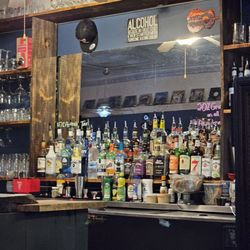 The Square Piano - Full service bar