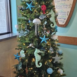 New England by the sea themed Christmas tree! New England by the sea themed Christmas tree!